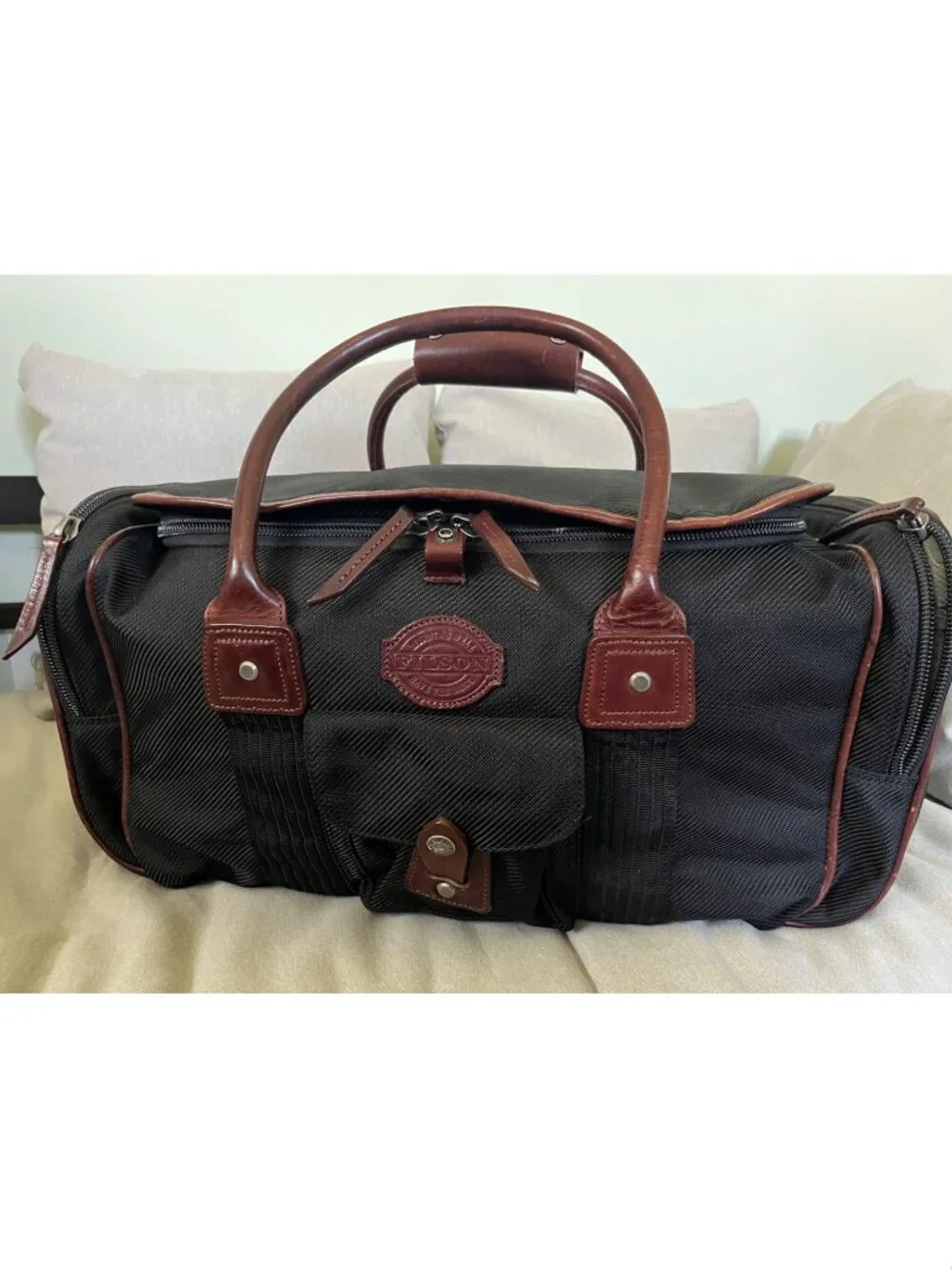 Filson Heritage Duffle Bag Black Ballistic Nylon Leather Trim Floatplane Passage